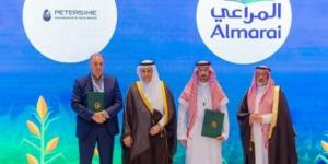 توقيع
      اتفاقيات
      بـ4
      مليارات
      ريال
      للاستثمار
      بقطاع
      الدواجن
      بالسعودية